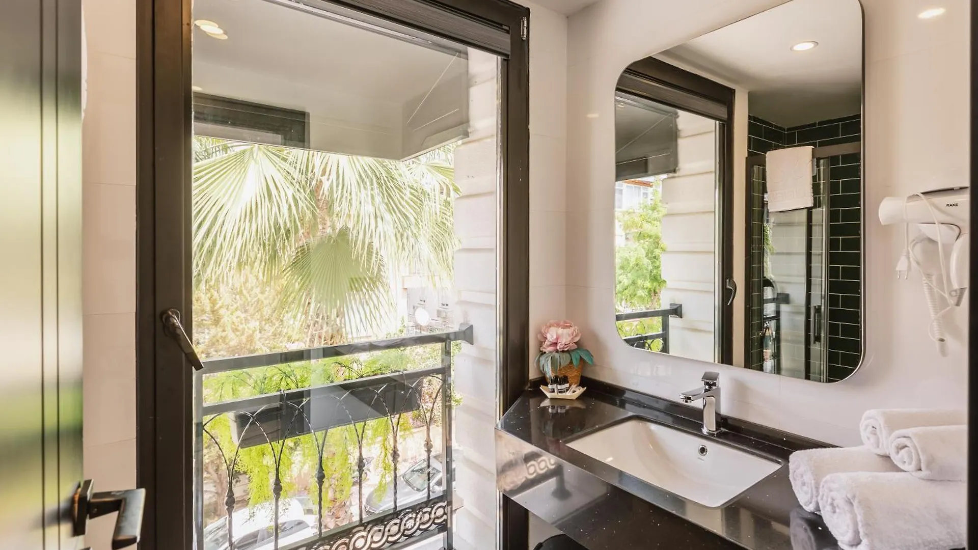 Ella Suites Hotel Antalya