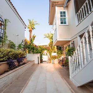 Elegance East Antalya